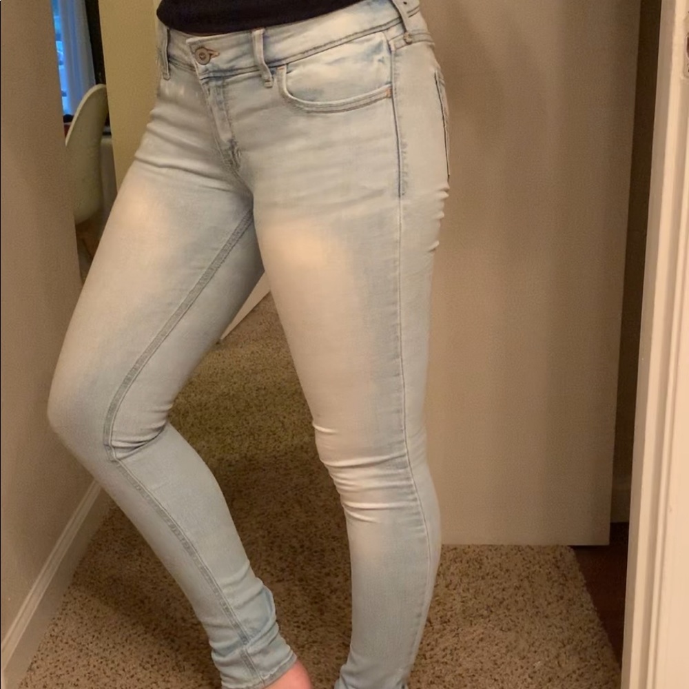 Light wash jeans